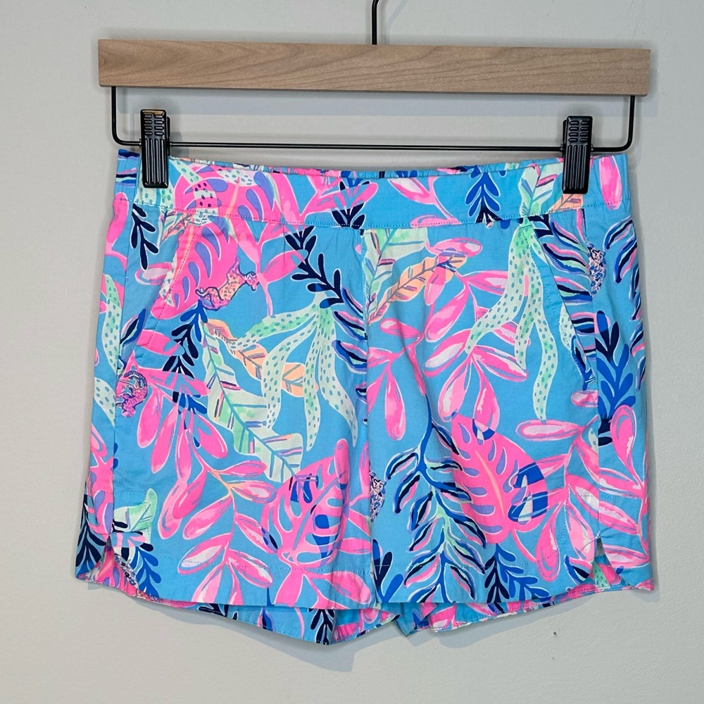 Lilly Pulitzer Ocean View Blue Pink Tropical Pull On Shorts Size XXS - Picture 11 of 11